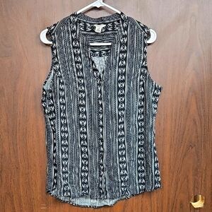 Weatherproof Vintage Size L Black White Linen Blend Button Down Sleeveless Top